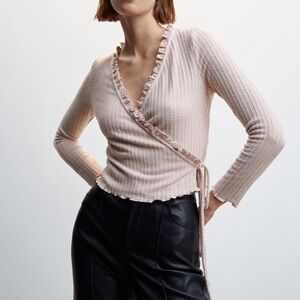 ✨ NWT Mango Blush Pink Wrap Knit Top – Size M ✨